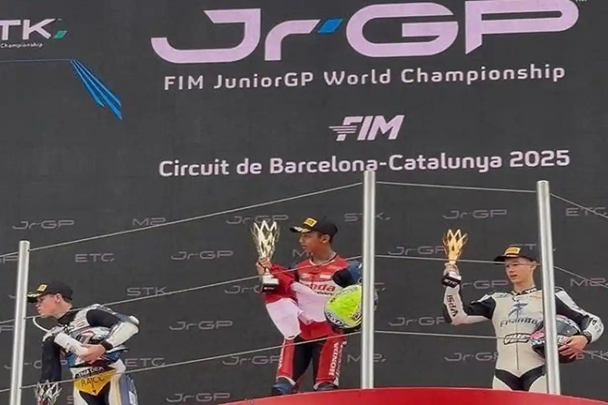 PROFIL dan Prestasi Muhammad Kiandra Ramadhipa, Pebalap Muda Indonesia yang Juara ETC  Spanyol 2025