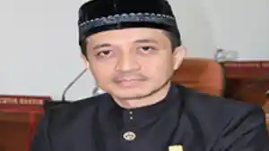 Anggota-DPRK-Banda-Aceh-Royes-Ruslan.jpg