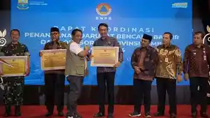 Pj-Bupati-Kabupaten-Muaro-Jambi-Bachyuni-Deliansyah-SHMH-menghadiri-rapat-Koordinasi.jpg