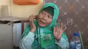 emandi-jenazah-Vina-yang-menyebut-polisi-b.jpg
