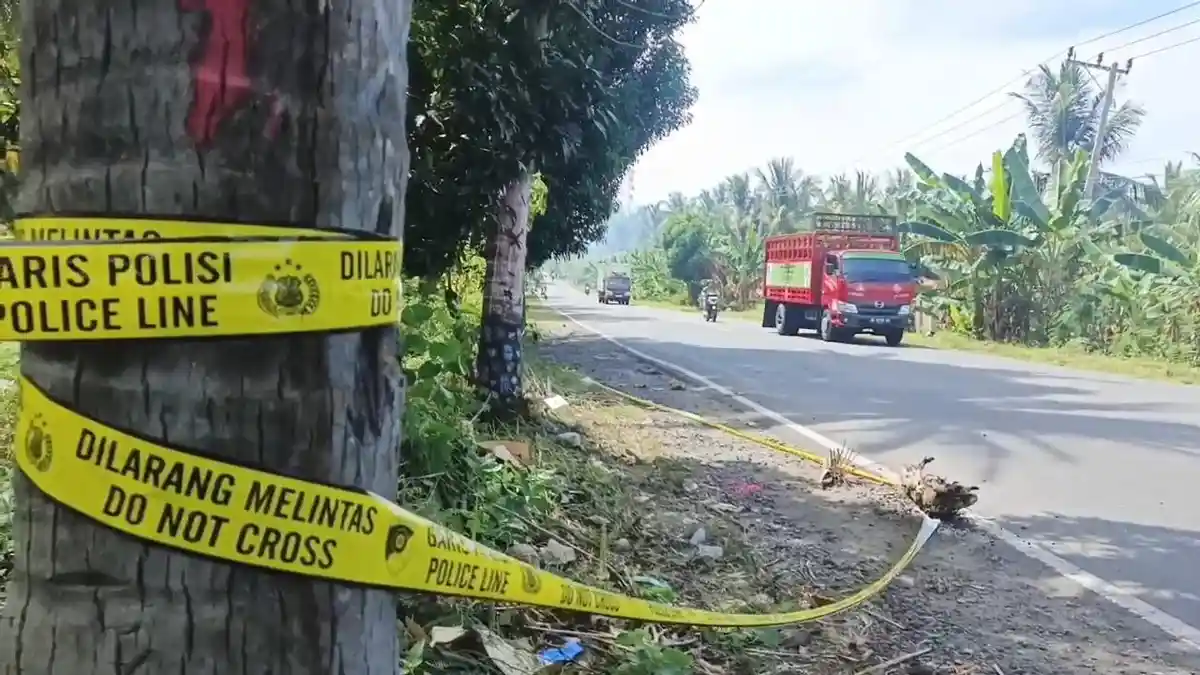 Pemuda Ditemukan Tewas Dipinggir Jalan di Polman, Diduga Sempat Dikejar OTK