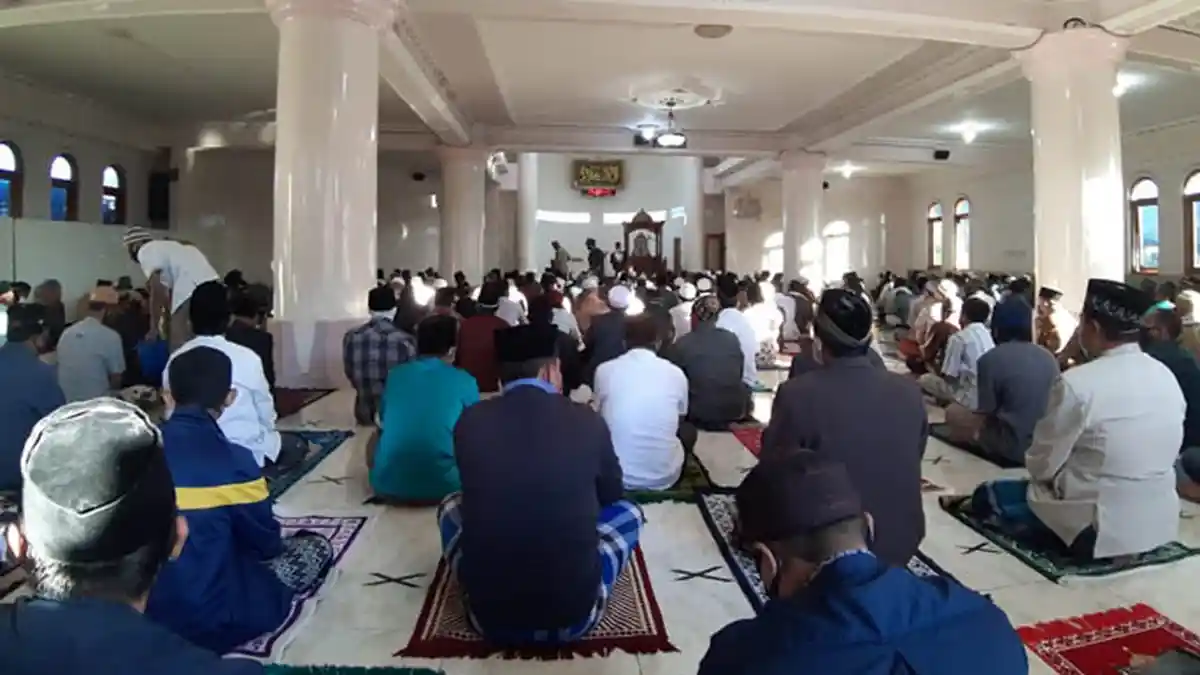 Berkurban di Tengah Pandemi, Contoh Tema Khutbah Idul Adha 2021 di Rumah, Cuma 15 Menit