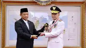 Agus-Fatoni-jadi-Pj-Gubernur-Papua.jpg
