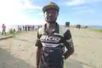 Cerita Niko Rayki Saat Selamatkan Penumpang Smart Air PK-SNS yang Jatuh di Pantai Logpond Nabire