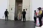 Penjagaan Ibadah Jumat Agung di GPIB Immanuel Jakarta