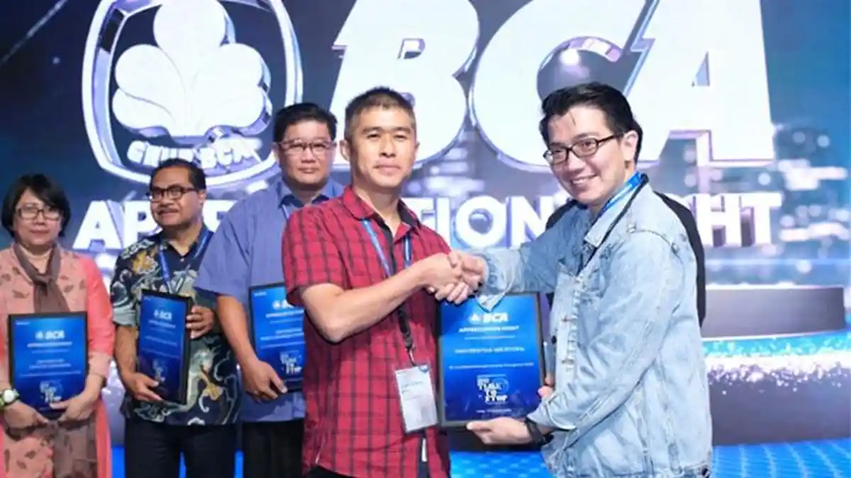 Sinergi Universitas Mikroskil dengan BCA Menciptakan SDM Bersaing Global