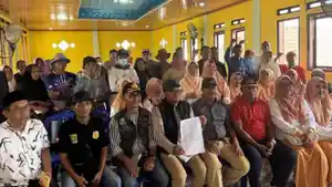 Pemprov-NTB-menyalurkan-bantuan-untuk-korban-kebakaran-di-Sumbawa.jpg