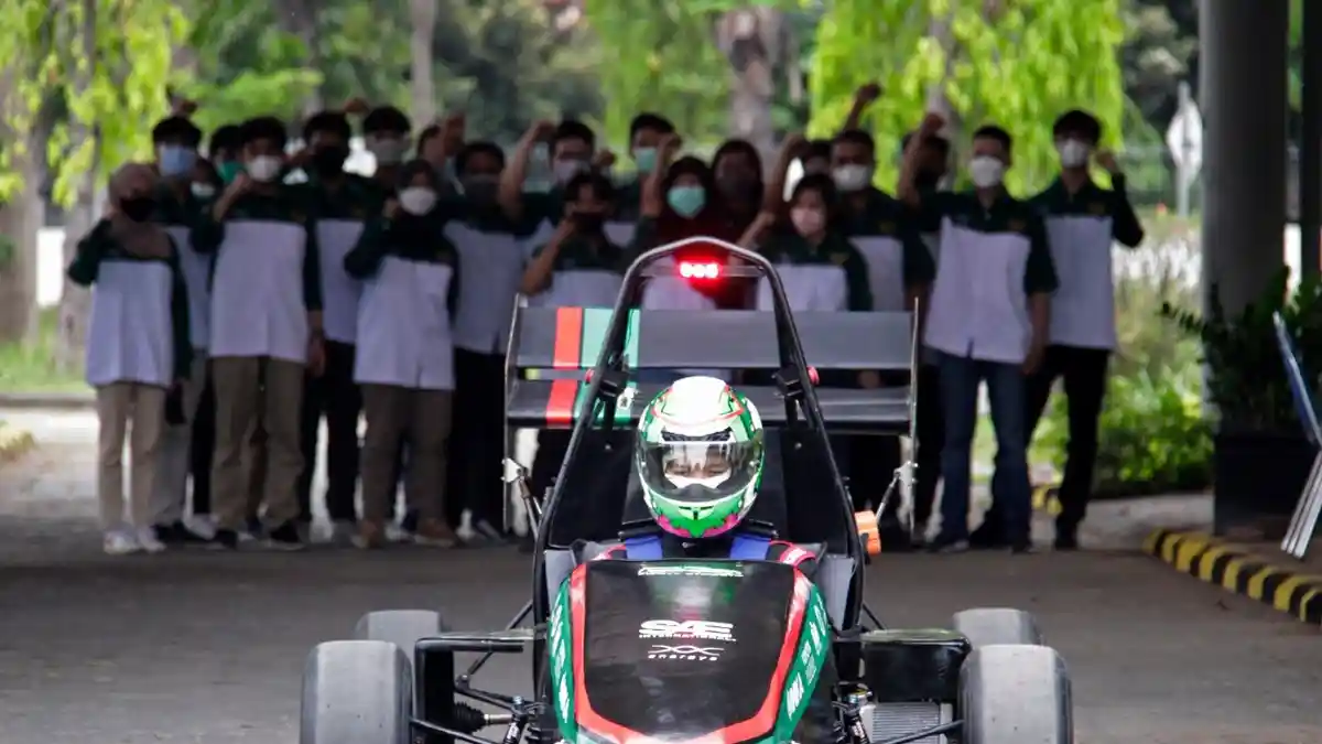 Inilah Mobil Balap Formula Bertenaga Listrik Bernama Anargya EV Mark 2.0 Besutan Tim ITS