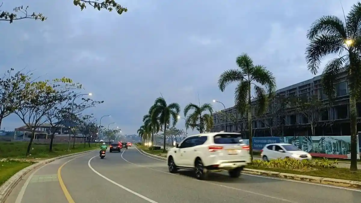 Rp100 Miliar Digelontorkan, Balikpapan Gaspol Program Penerangan Jalan Demi Keamanan Warga