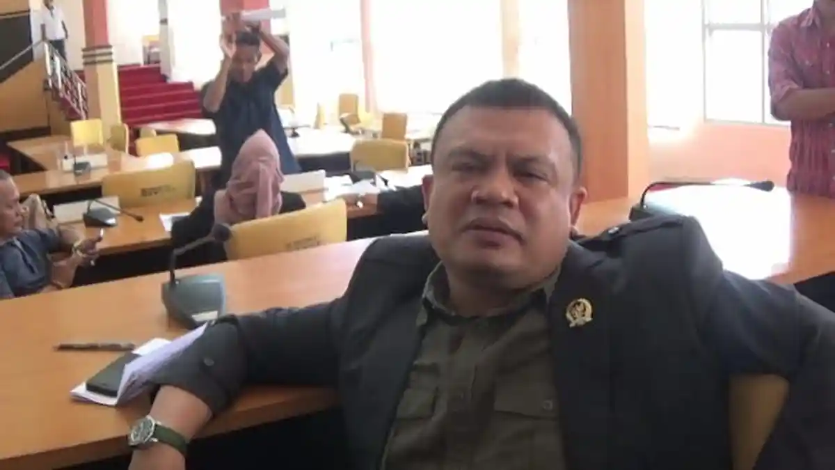 Legislator Bone Ingatkan Kadis Jangan Jadi Penyebab Bone Diblacklist di Pusat