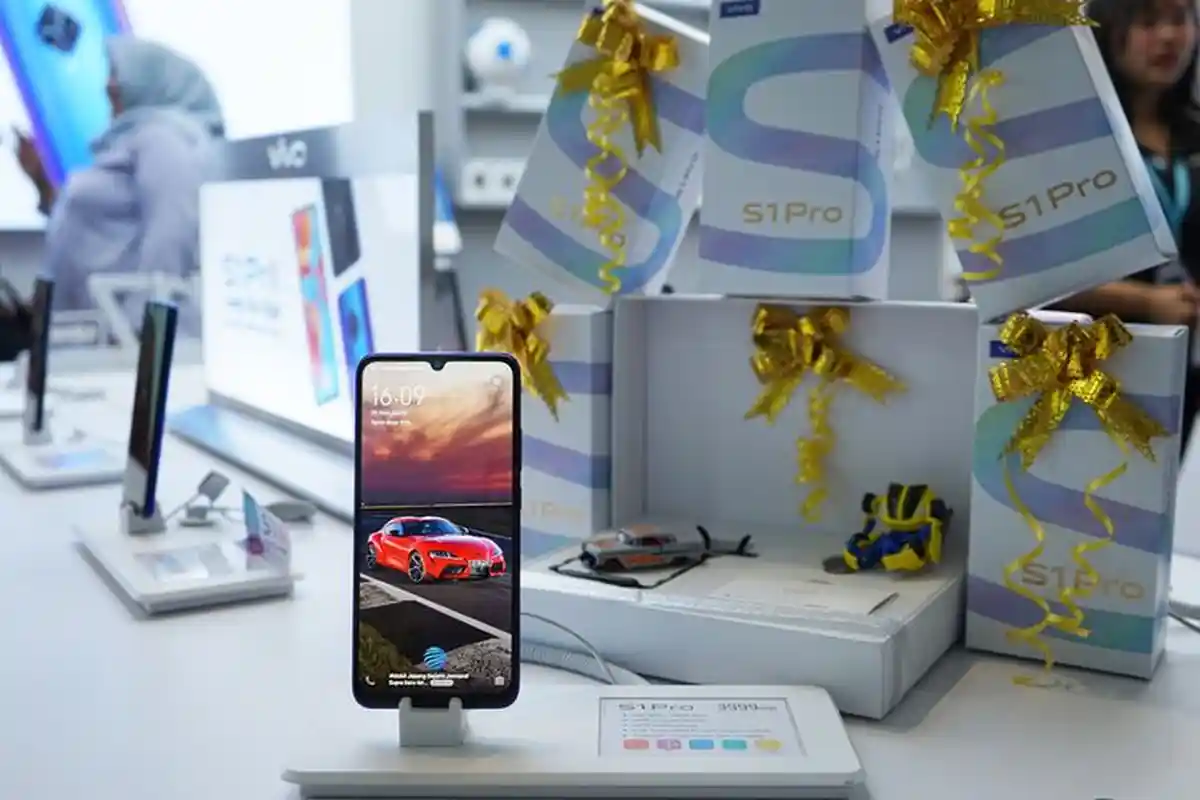 Daftar Harga HP Vivo Terbaru Juli 2020, Spesifikasi Mumpuni Vivo S1 & S1 Pro, Setara Redmi Note 8