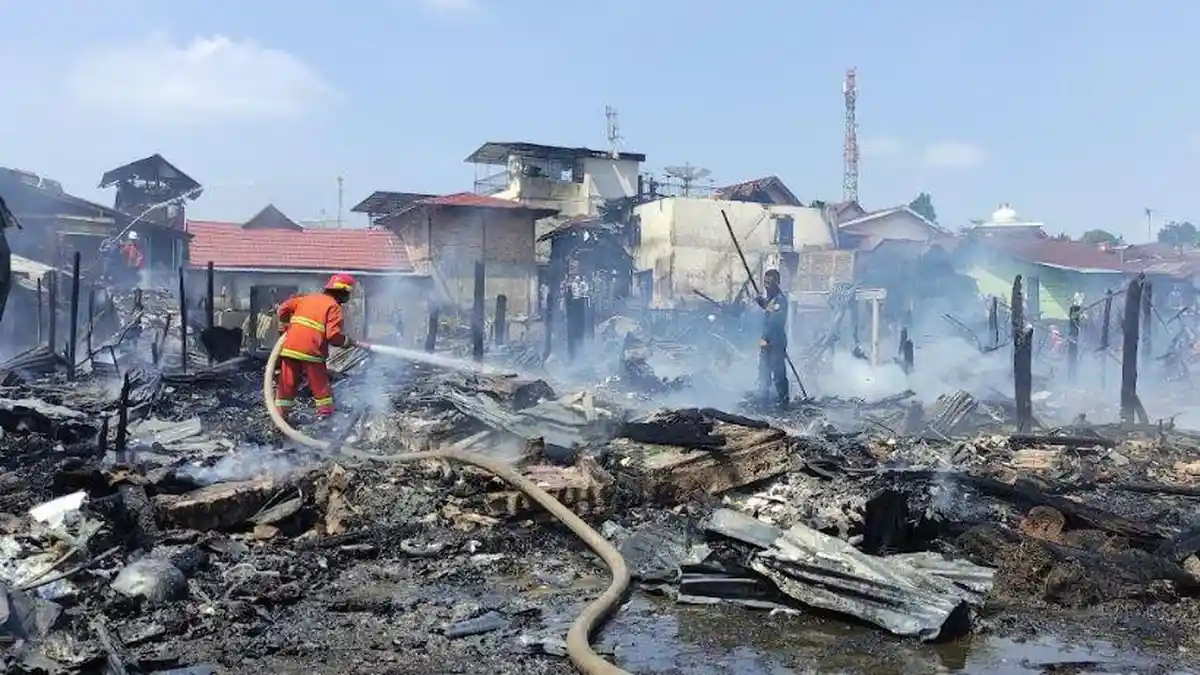 Kesaksian Asiah, Melihat Jilatan Api Sudah Membumbung Tinggi