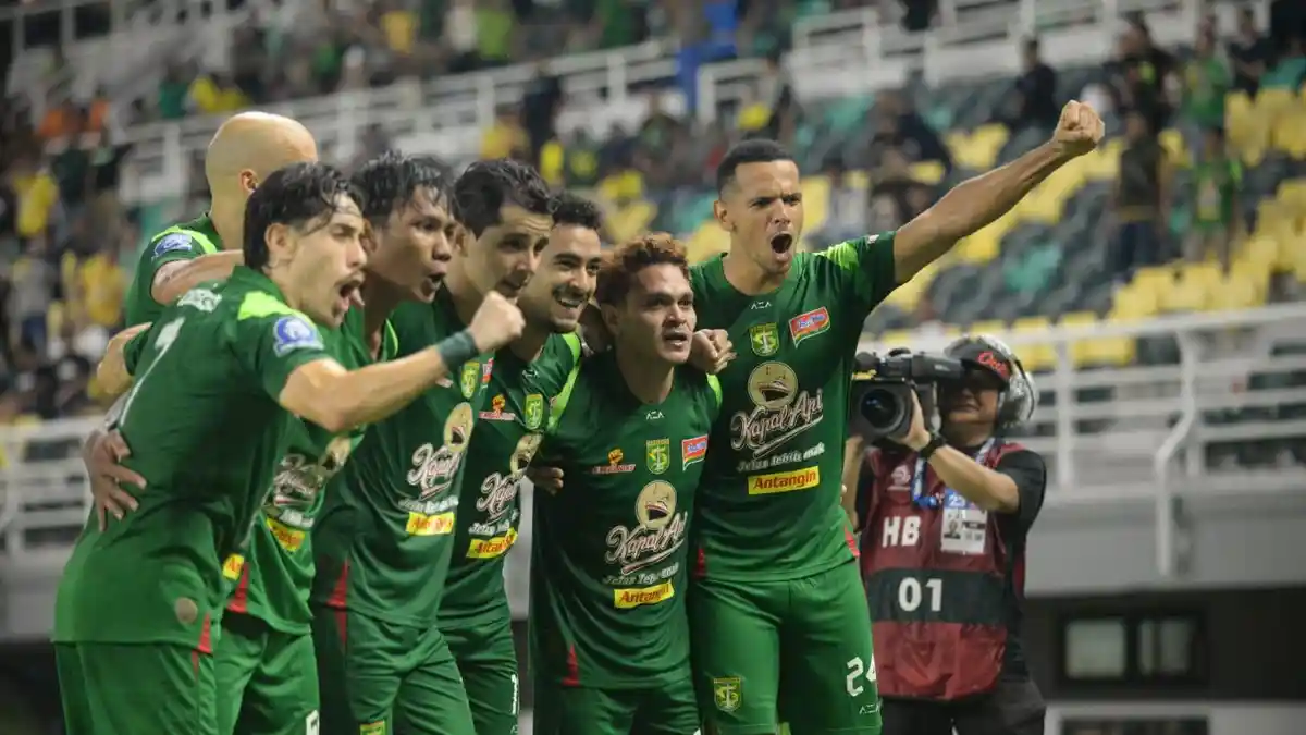 Statistik Persebaya vs PSM Makassar Babak I: Juku Eja Lepaskan 2 Tembakan, Bajul Ijo 13
