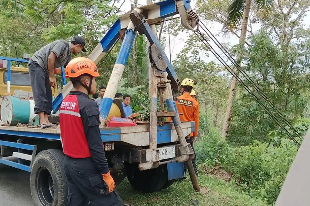 Kronologi Minibus Terjun ke Jurang di Wonosobo, 3 Orang Penumpang Terluka