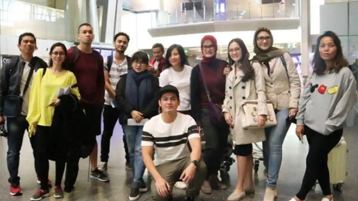 Mulai Syuting, Para Pemain Film Eiffel I'm in Love 2 Terbang ke Paris