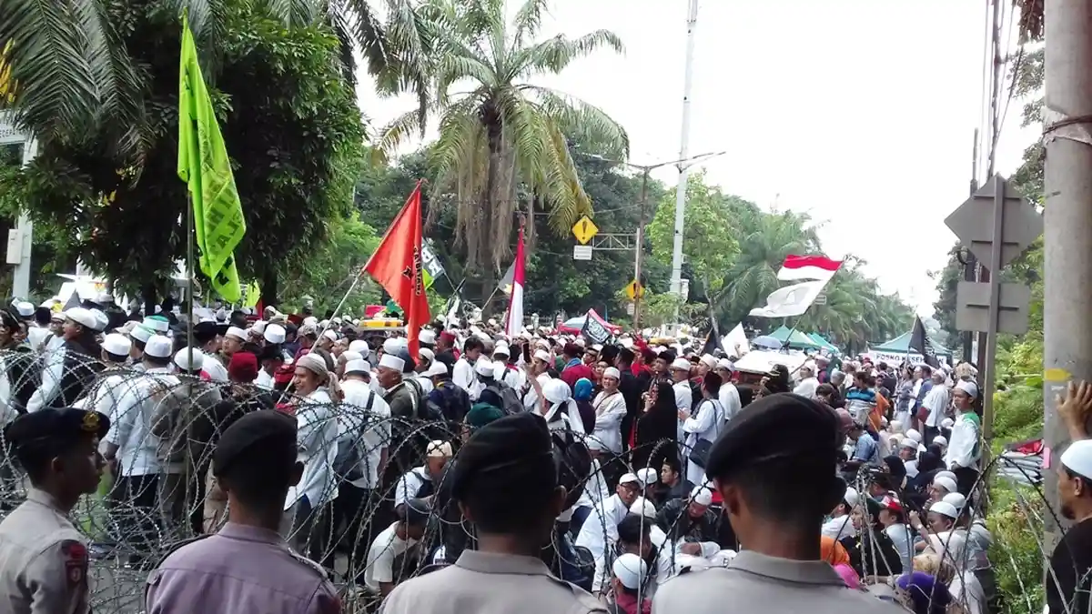 Doa Untuk Habib Rizieq Saat Bersaksi Dalam Sidang Ahok