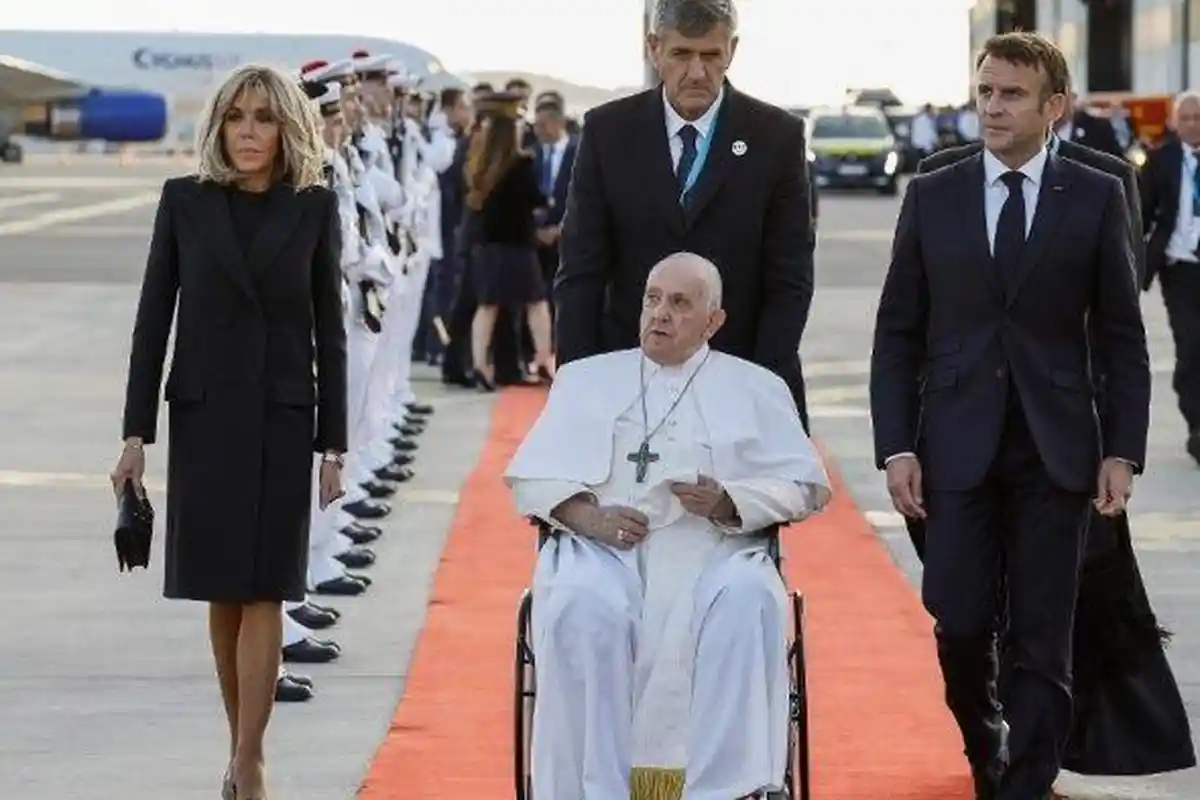 Jangan Main-main dengan Nyawa di Ukraina, Paus Fransiskus Sindir Polandia