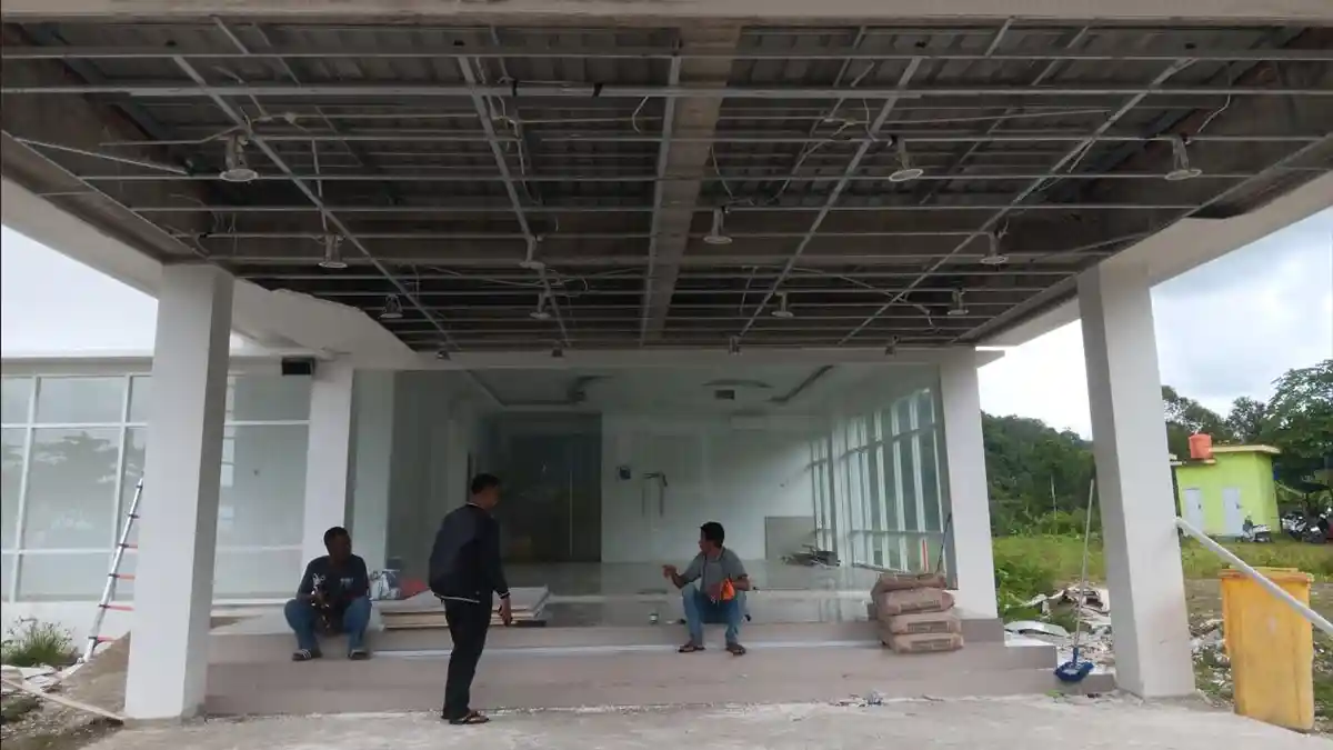 Plafon Gedung Radioterapi RSUD Sulbar Mulai Diperbaiki Usai Roboh, Dulu Telan Anggaran Rp19,4 Miliar