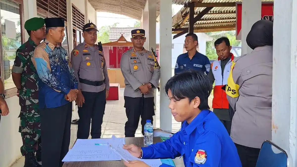 Kapolres Rohul Tinjau Pleno PPK di Kecamatan Rambah