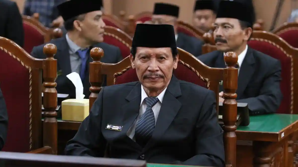 Cerita Bapak dan Anak Dilantik Jadi Anggota DPRD Ponorogo, Beda Partai Satu Dapil