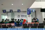 suasana-pelayanan-peserta-jaminan-kesehatan-nasional-di-bpjs-kesehatan-cabang-manado.jpg