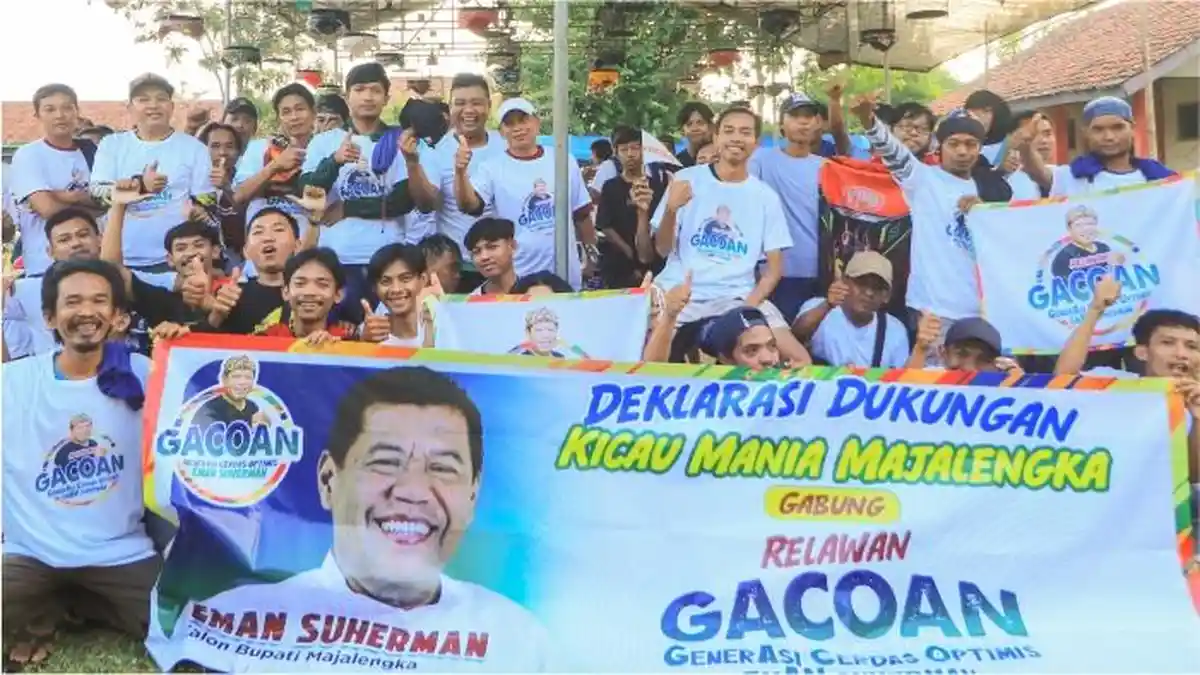 Bersih dan Peduli, H. Eman Suherman Raih Dukungan Masif Komunitas Kicau Mania
