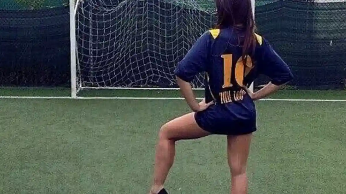 Gila, Model Cantik Ini Sudah Layani 400 Pria dari 1 Juta yang Dijanjikan