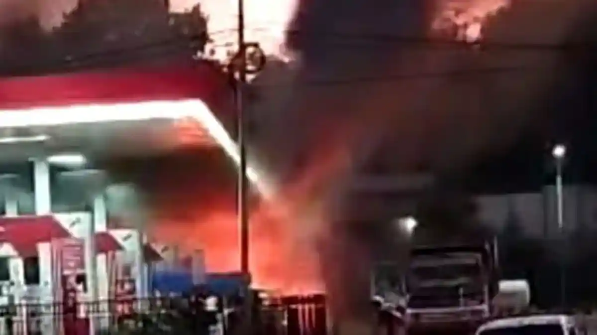 SPBU di Kota Kefamenanu TTU NTT Tebakar