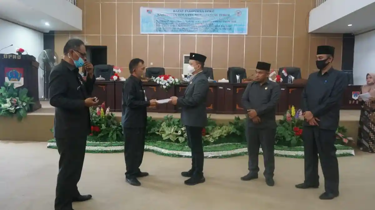 DPRD Boltim Gelar Paripurna Penyampaian 4 Ranperda Termasuk APBD Perubahan 2020