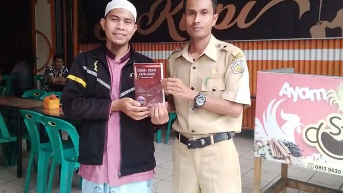 Guru Dayah di Aceh Utara Terbitkan Buku ‘Dzikir-Dzikir Cinta Rasul’