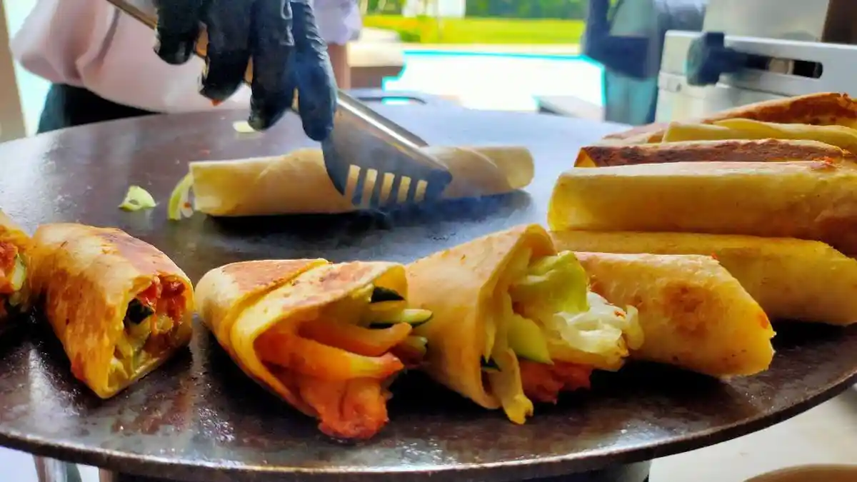 Nikmatnya Chicken Shawarma, Kuliner Khas Timur Tengah, Cocok Jadi Menu Buka Puasa
