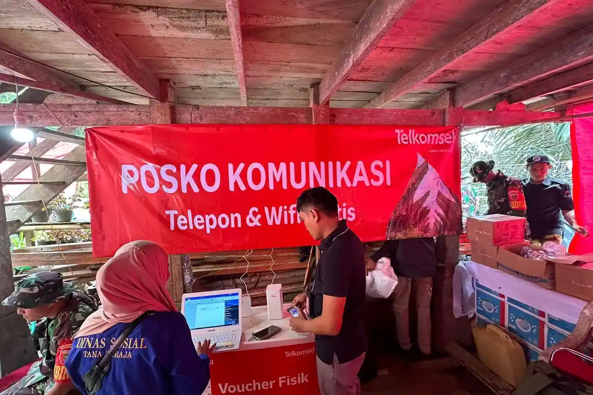 Telkomsel Hadirkan Wifi dan Telepon Gratis di Lokasi Longsor Tana Toraja