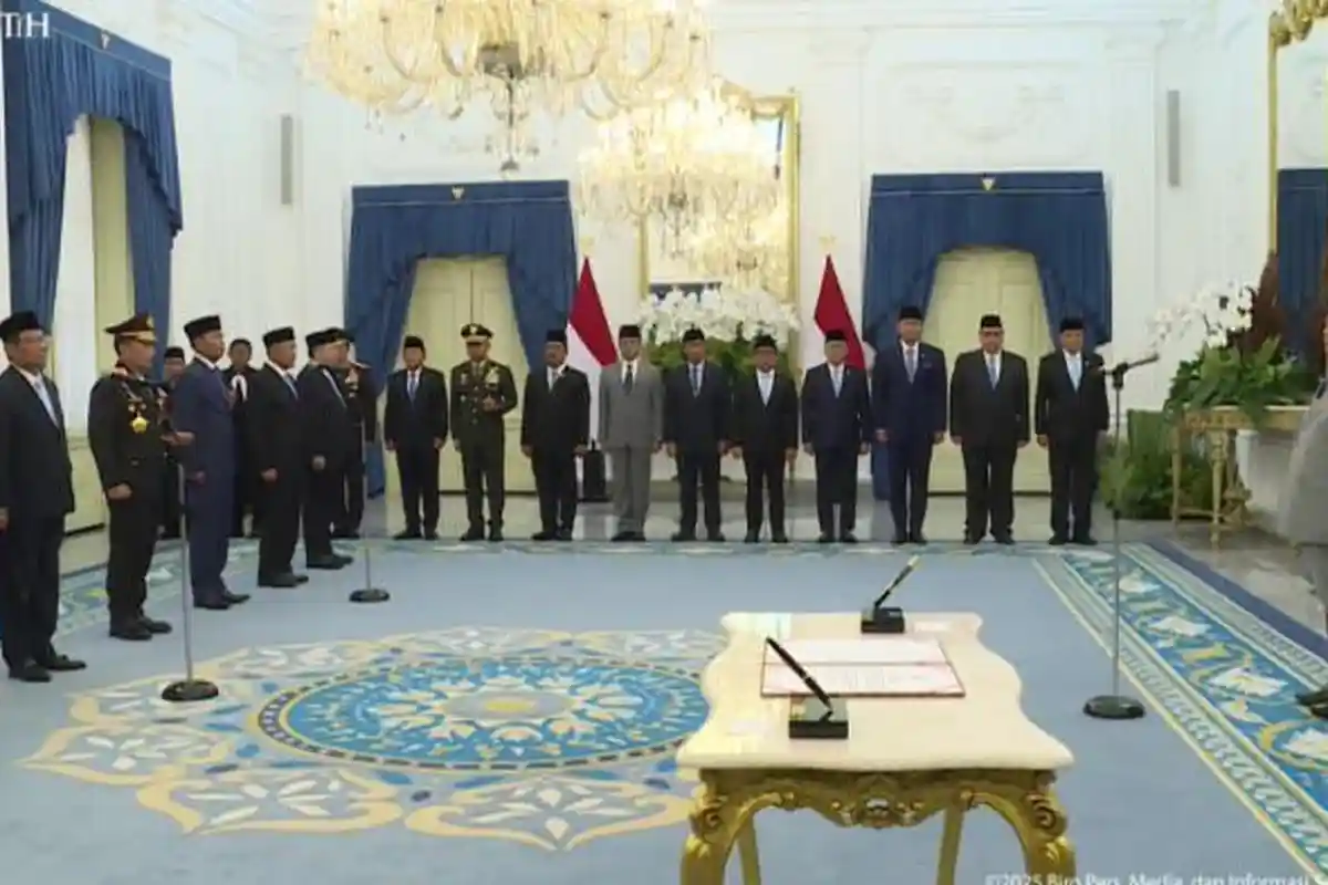 Komite Reformasi Polri Dikritik, Hanya Mahfud MD dan Jimly dari Sipil, Dinilai Cuma Formalitas