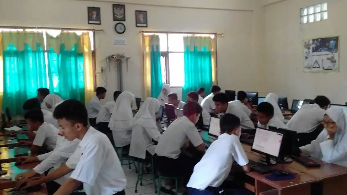 Antisipasi Kekurangan Komputer, Ujian Nasional SMP di Solo Digelar dalam Dua Gelombang