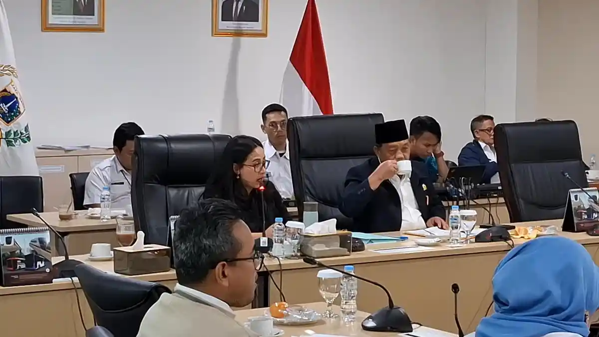 Pansus Rampungkan Pembahasan Pasal 20 Ranperda Kawasan Tanpa Rokok