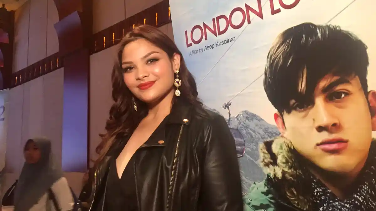 Dekat dengan Rizky Nazar? Ini Jawaban Nadira Adnan