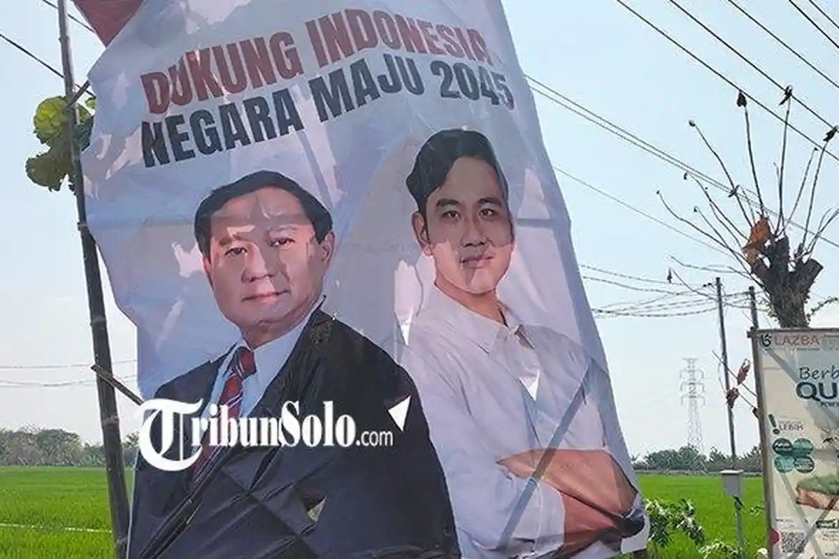Jengkel Spanduk Fotonya Berpasangan dengan Prabowo Makin Marak, Gibran: Saya PDIP, Warga Bisa Resah