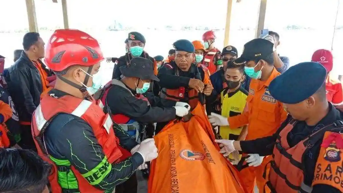 Tiga Hari Menghilang di Sungai Kapuas, ABK di Kalbar Ditemukan Mengapung Tak Bernyawa