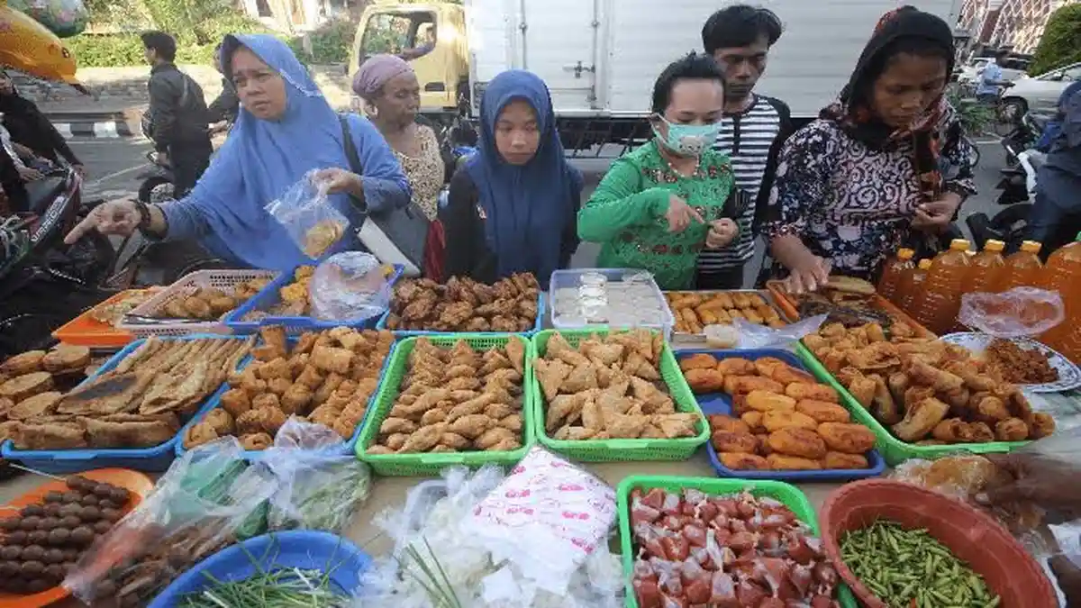 5 Menu Takjil Berbuka Puasa Ramadhan 2022 yang Paling Diburu Warga Bontang