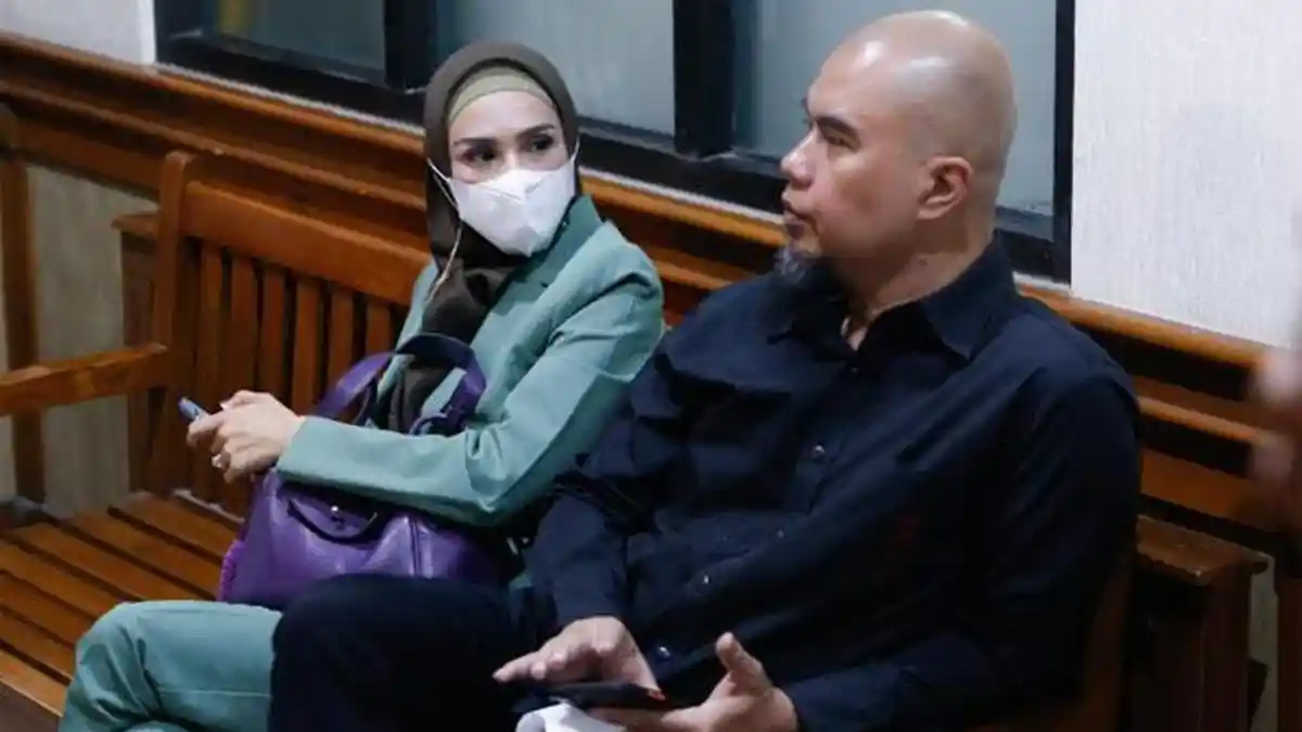 Ahmad Dhani dan Mulan Jameela Jalani Sidang Agar Safeea dan Adiknya Diakui Negara, Ini Targetnya