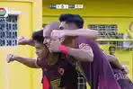 Selebrasi-Ramadhan-Sananta-usai-mencetak-gol-ke-gawang-Bhayangkara-FC.jpg