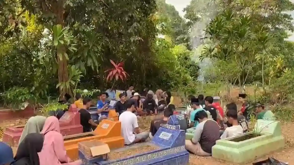 Hukum Ziarah Kubur di Akhir Ramadhan, Ini Penjelasan Ustaz Abdul Somad