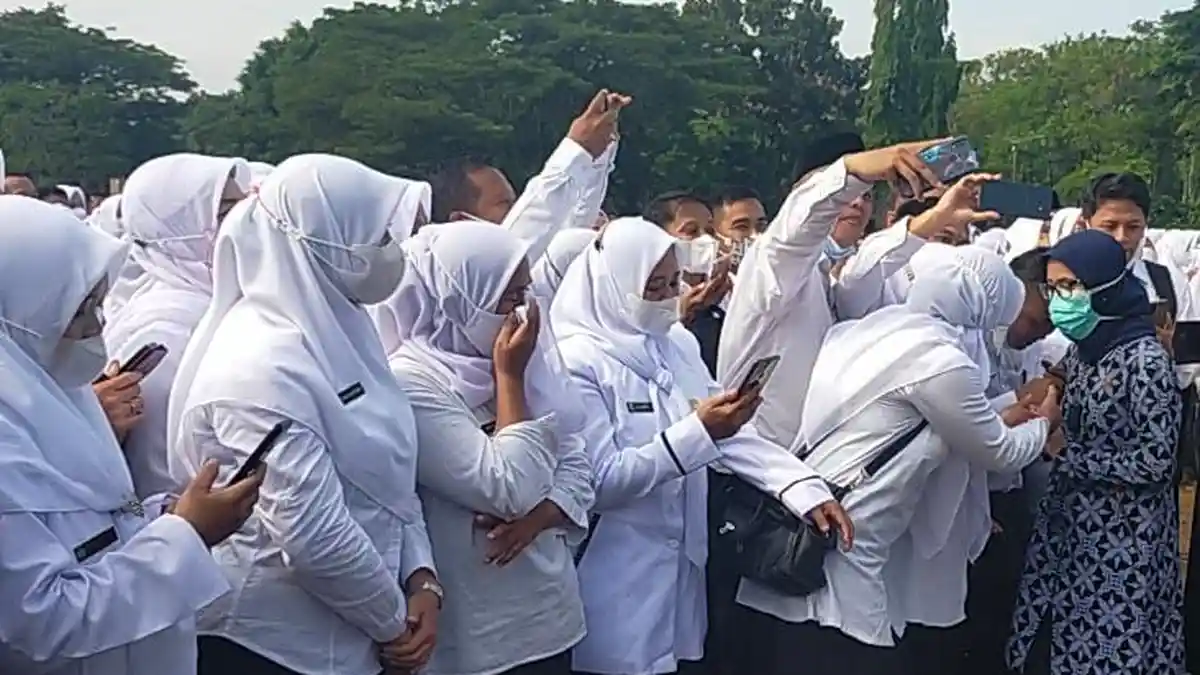 Perubahan SPT Dinas di Dindikbud Provinsi Banten, Data Ratusan Guru Honorer Susut