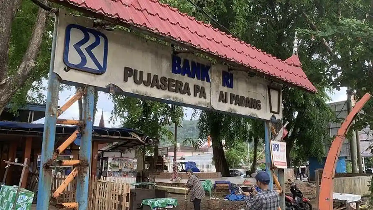 POPULER PADANG: 4 Kebakaran di Padang dalam Sehari dan Pengusaha Kuliner Wajib Cantumkan Harga