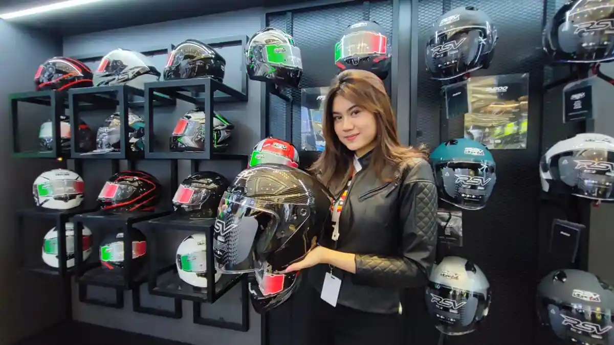 Ramaikan IMOS 2022, RSV Indonesia Rilis Helm Terlaris Windtail dengan Versi Lebih Modern