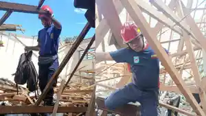 sman_7_mataram_ambruk_2020281.jpg