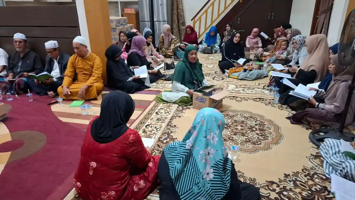 Persiapan Pendaftaran di KPU, Rizal Intjenae-Samuel Pongi Adakan Doa Bersama di Sigi