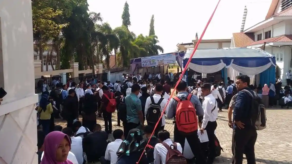 Wali Kota Serahkan Hasil Tes CPNS Bandar Lampung ke BKN Pusat