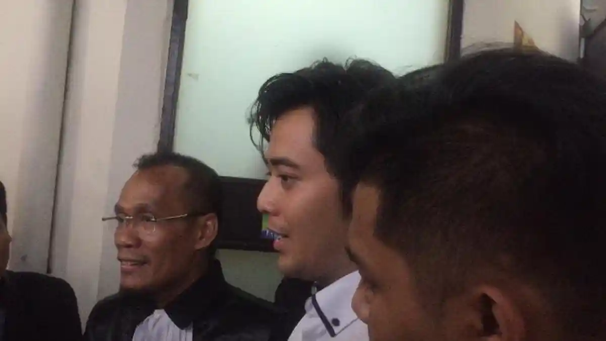 Sidang Kasus Penganiayaan, Tanggapan Kriss Hatta Setelah JPU Tolak Eksepsinya