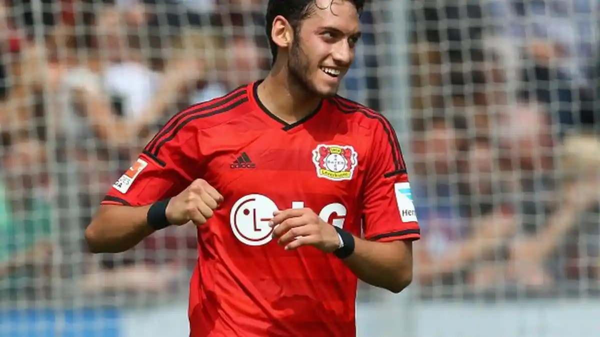 Playmaker Bayer Leverkusen Bantah Ingin Pindah Chelsea